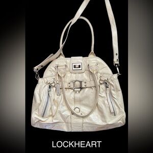 Lockheart Crossbody/Tote/Shouldbag 🔥